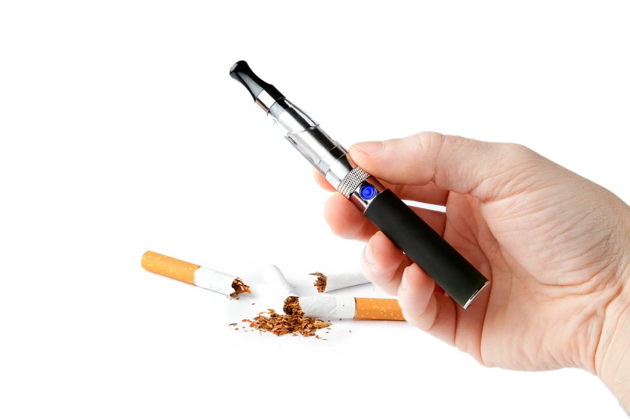 Dlaczego e-papierosy są uważane jako zdrowsza alternatywa dla tradycyjnych papierosów?